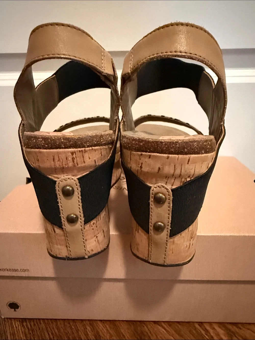 OTBT stylish wedge